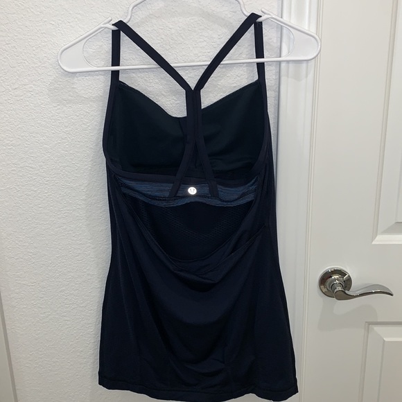Lululemon CYB tank - inkwell - size 6 EUC - Picture 6 of 7